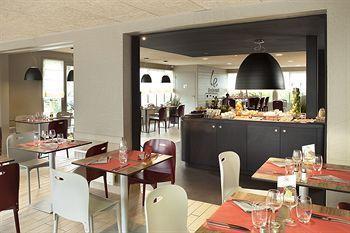 Campanile Centre Hotel 3*